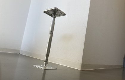 鋼製束について