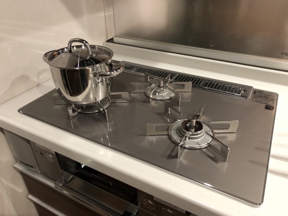 ガスコンロ　ＶＳ　ＩＨヒーター