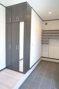 【焼津市・藤枝市・島田市・牧之原市・吉田町新築コラムVol.156】収納のお話。～玄関収納編～