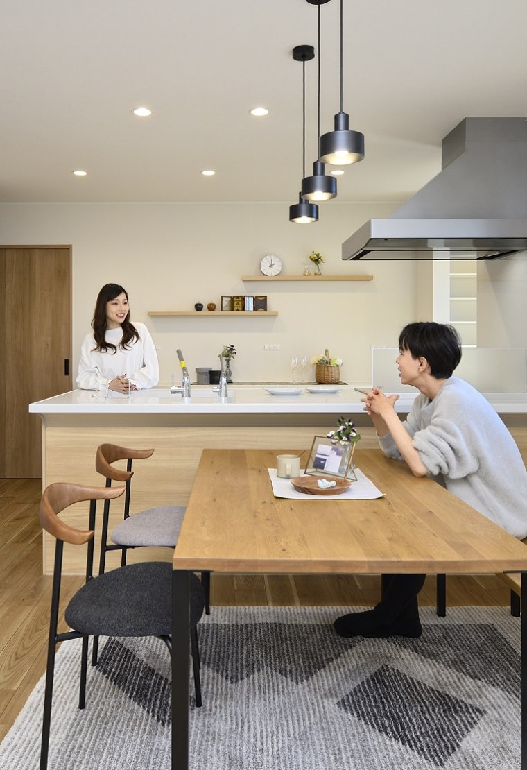ソフト和モダン×平屋のような2階建ての家