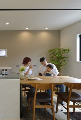 みんなの「やりたい！」をカタチにした、「ほぼ平屋」のお家