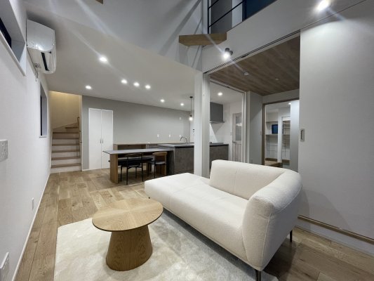 心地良い開放感と癒しの和空間が共存する家事ラクな家