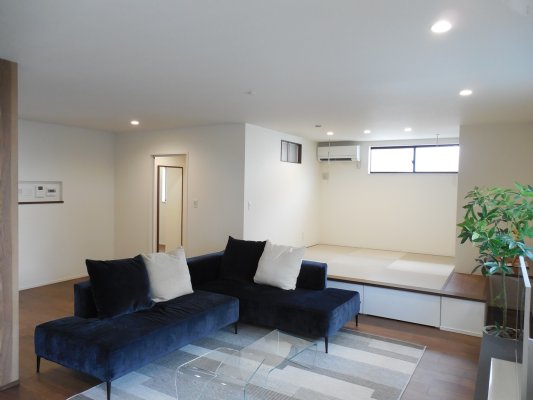 共働き夫婦が選んだ 家事ラクもくつろぎも叶える平屋