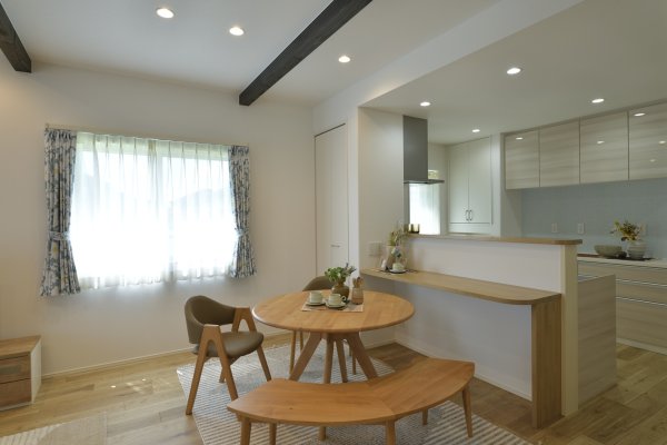 25帖のLDKと魔法の家事動線で共働き家族の暮らしをもっとHAPPYに！