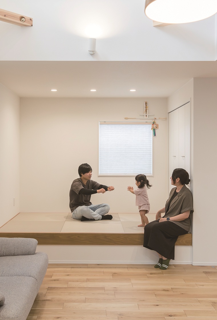 「吹抜けと暮らす」ご夫婦の要望が融合した回遊動線のあるお家