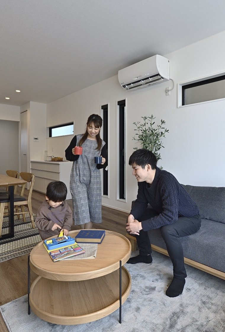 シンプルだけど、こだわりのパーツに囲まれて暮らす素敵なお家