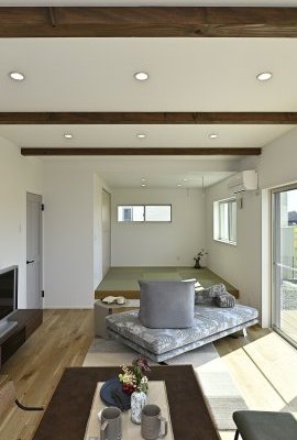 奥様の好き！を叶えるフレンチ＆ナチュラルなお家