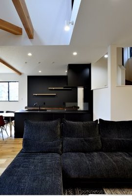 木のぬくもりを感じられる こだわりの詰まったスキップフロアのあるお家