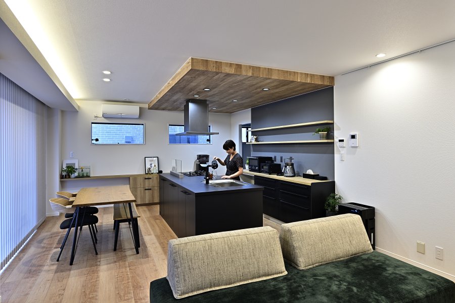 二世帯の暮らし