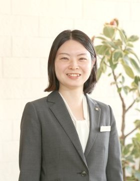 渥美　彩