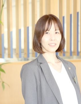 大𣘺　亜友子